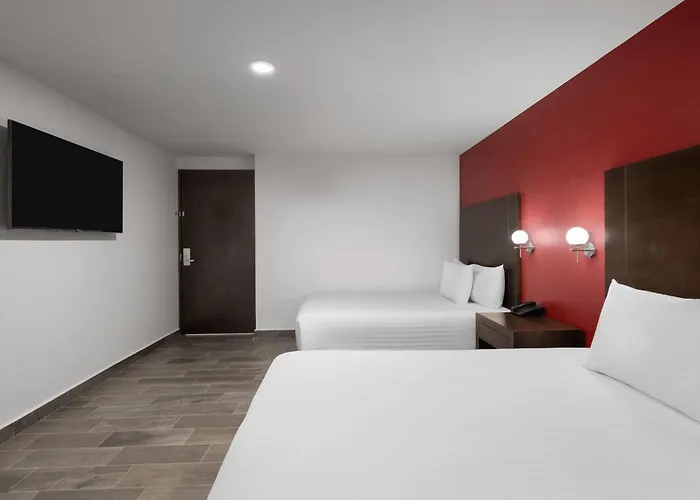 Ramada By Wyndham Tampico Centro