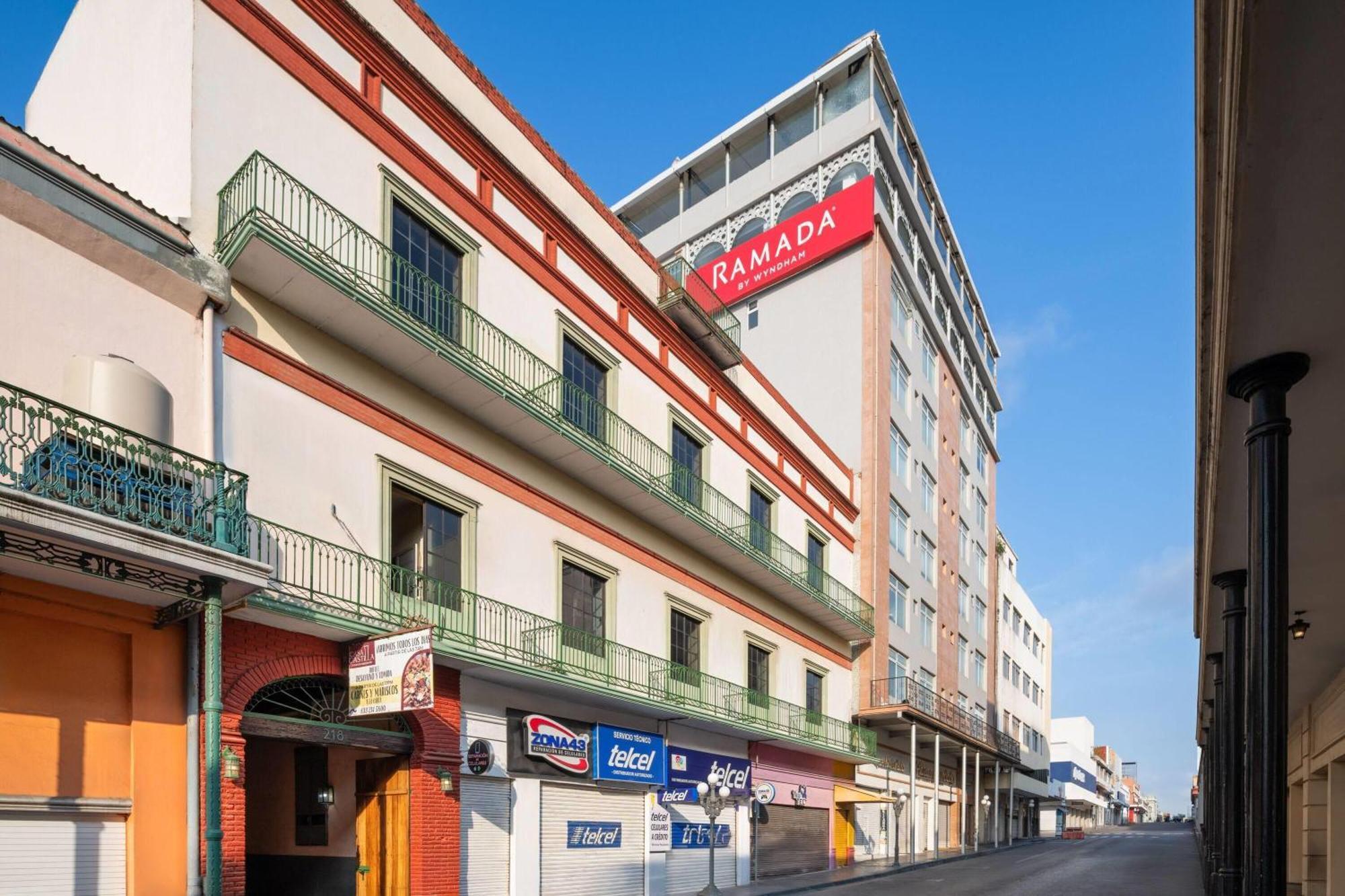 Ramada By Wyndham Centro 4*
