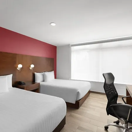 Ramada By Wyndham Tampico Centro Hotel Exterior photo