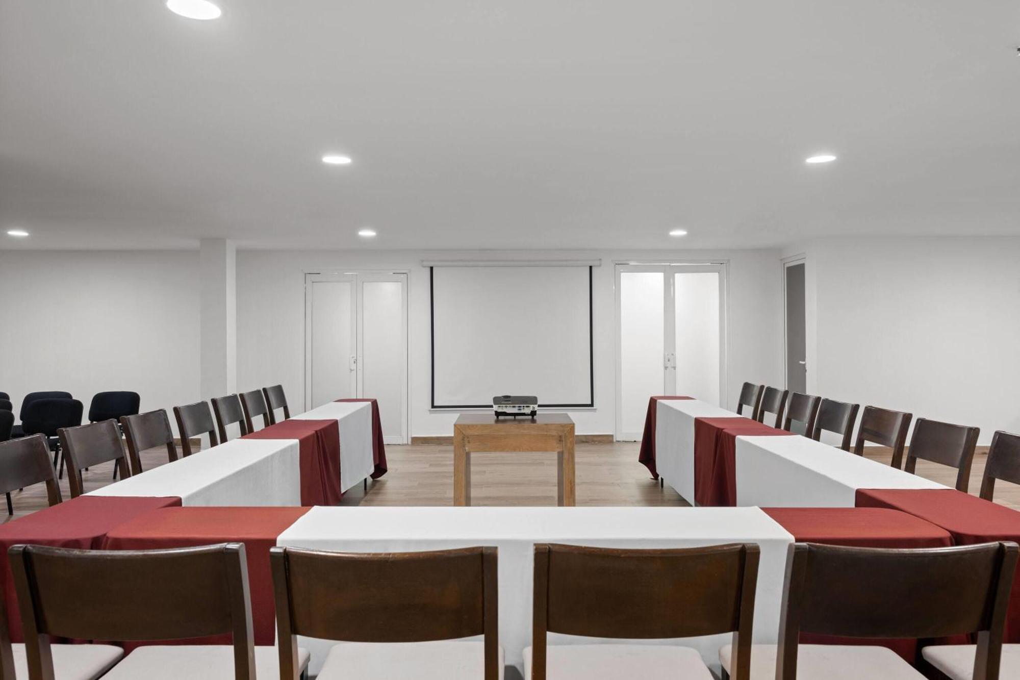 Ramada By Wyndham Tampico Centro 4* Tampico